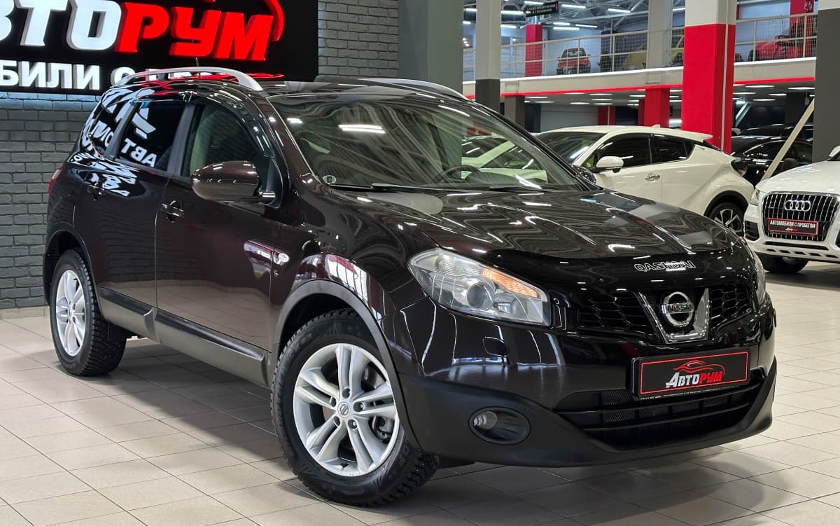 Nissan Qashqai+2 - 4