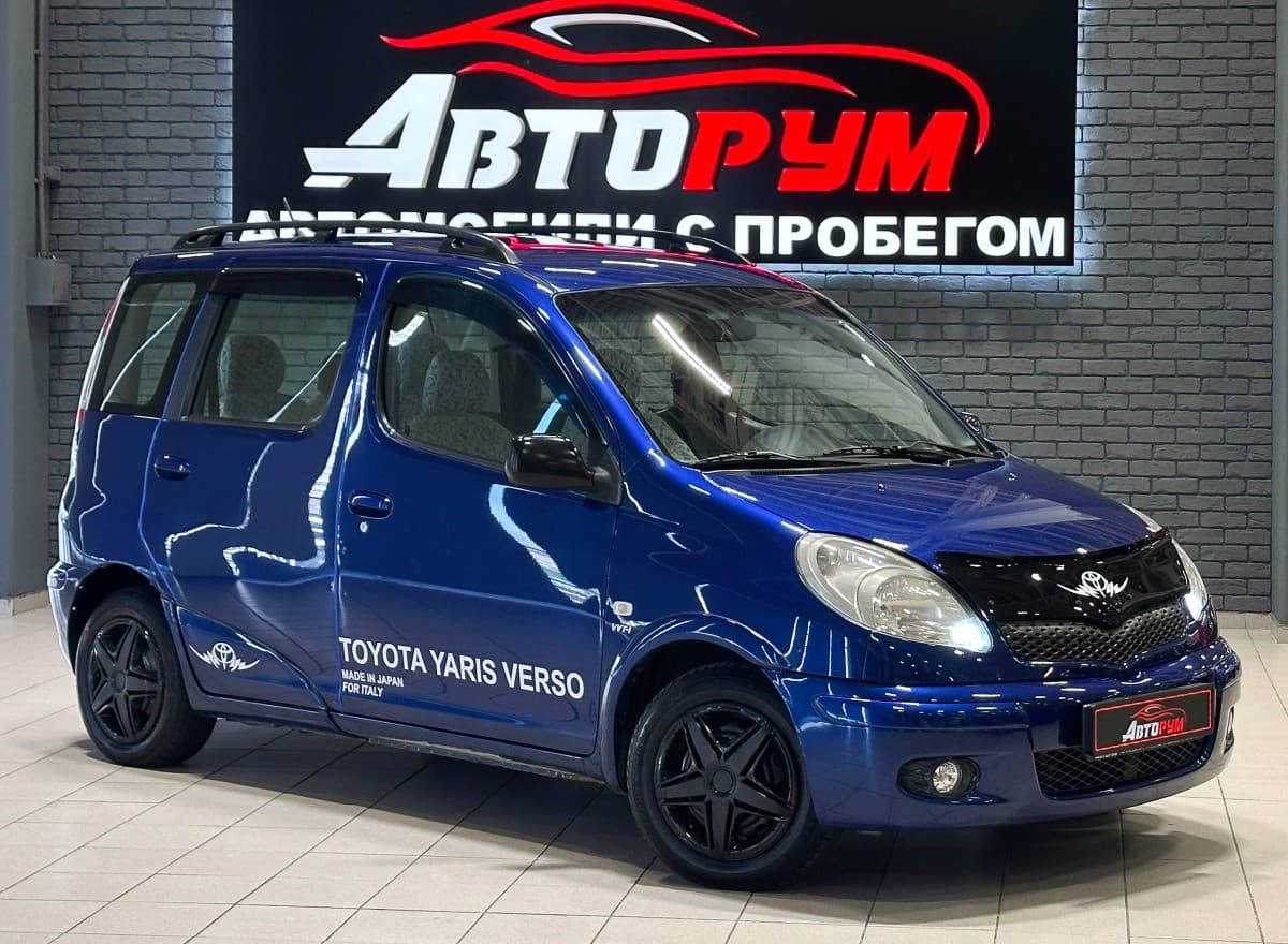 Toyota Yaris Verso - 1