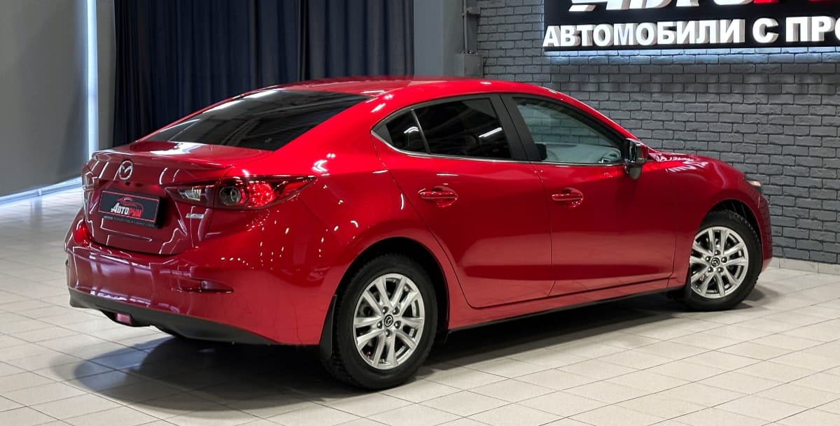 Mazda 3 - 5