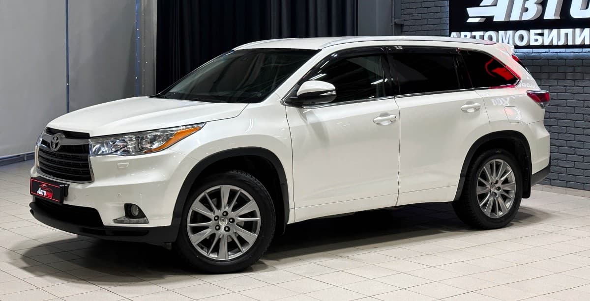 Toyota Highlander - 2