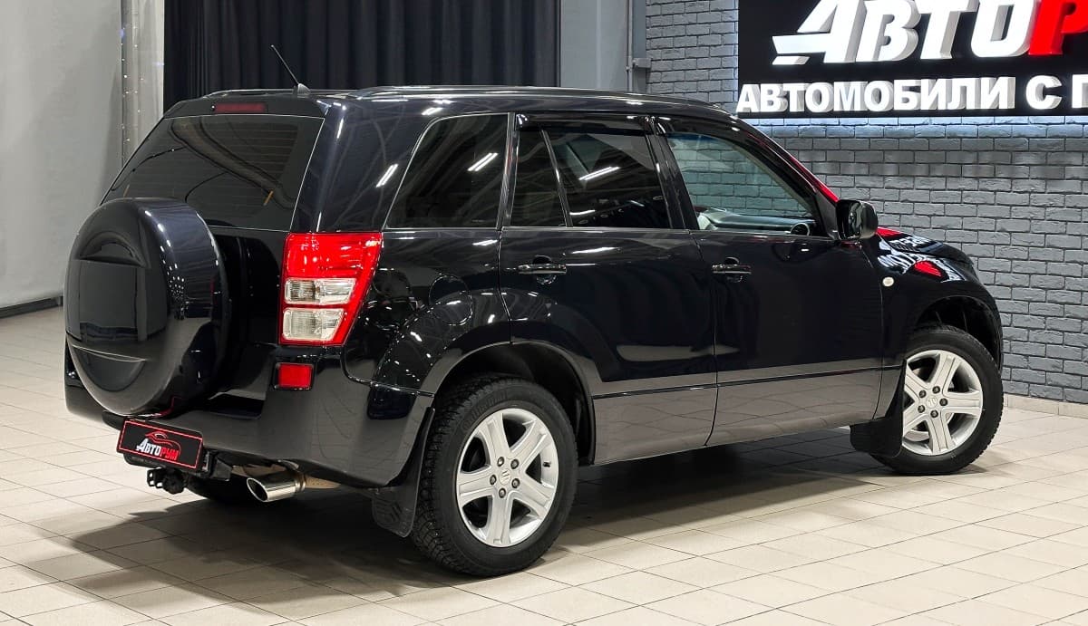 Suzuki Grand Vitara - 5